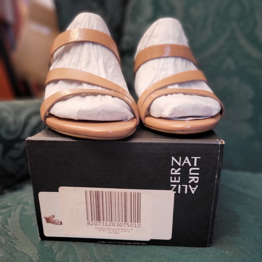 BREONA DRESS SANDAL - Picture 4 of 5
